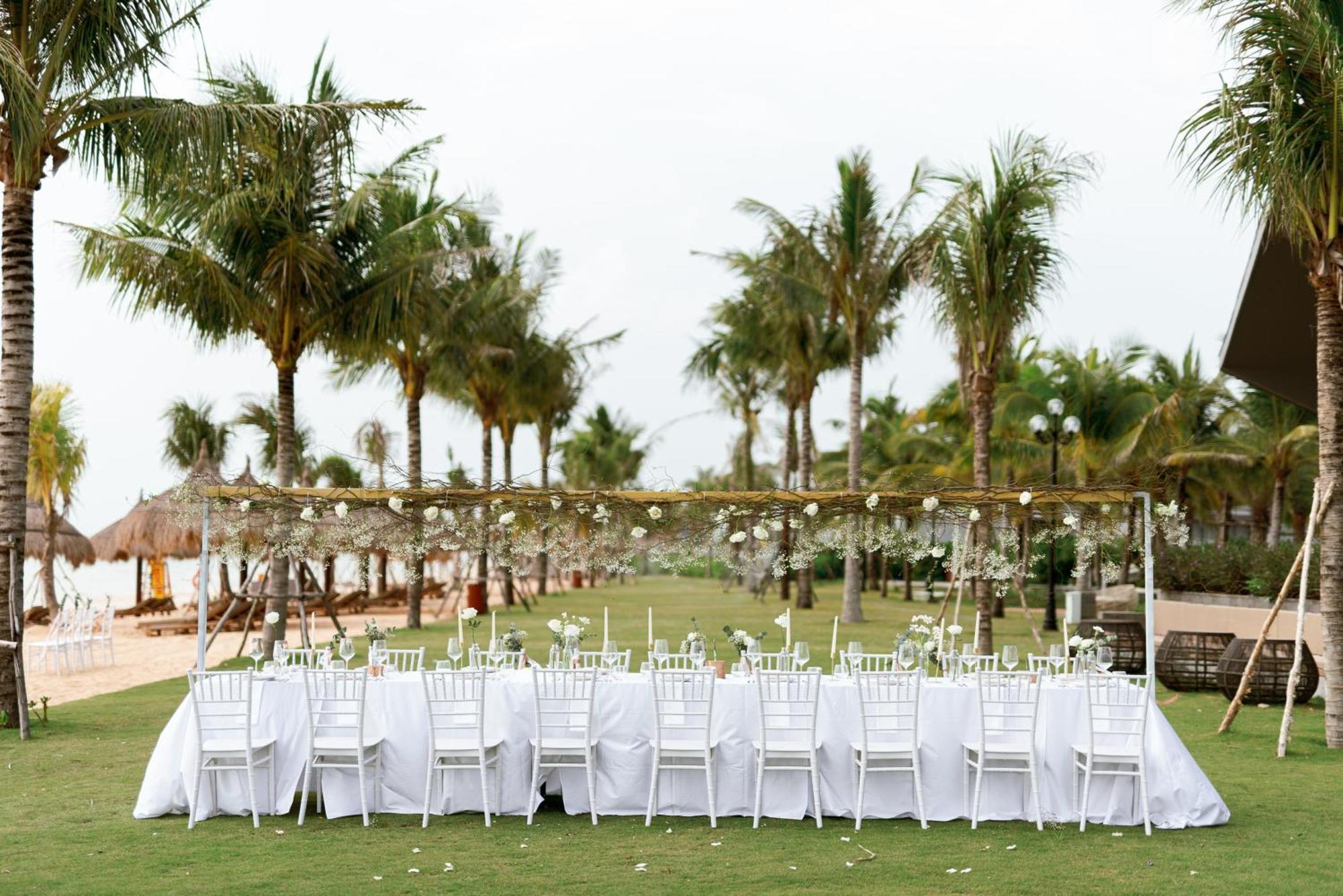 Crowne Plaza Phu Quoc Starbay, An Ihg Hotel Exterior photo